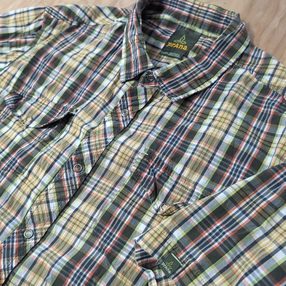 Prana Men's XL 100% Organic Cotton Short Sleeve Plaid Button Down Snap Shirt